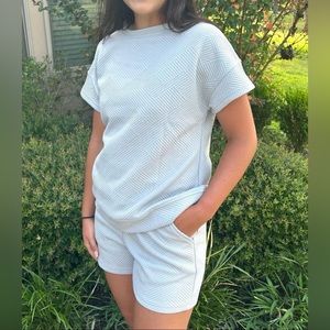 Super Cute 2 Piece Short Set